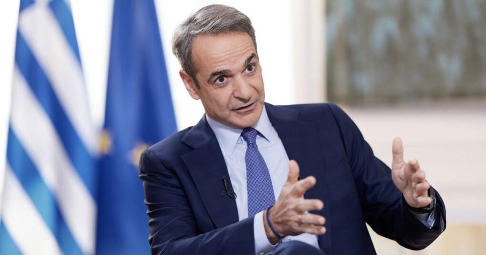 Ακρως αντιδημοκρατική και απαράδεκτη θέση του πρωθυπουργού